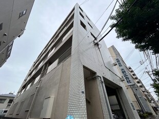 良本三川口マンションの物件外観写真